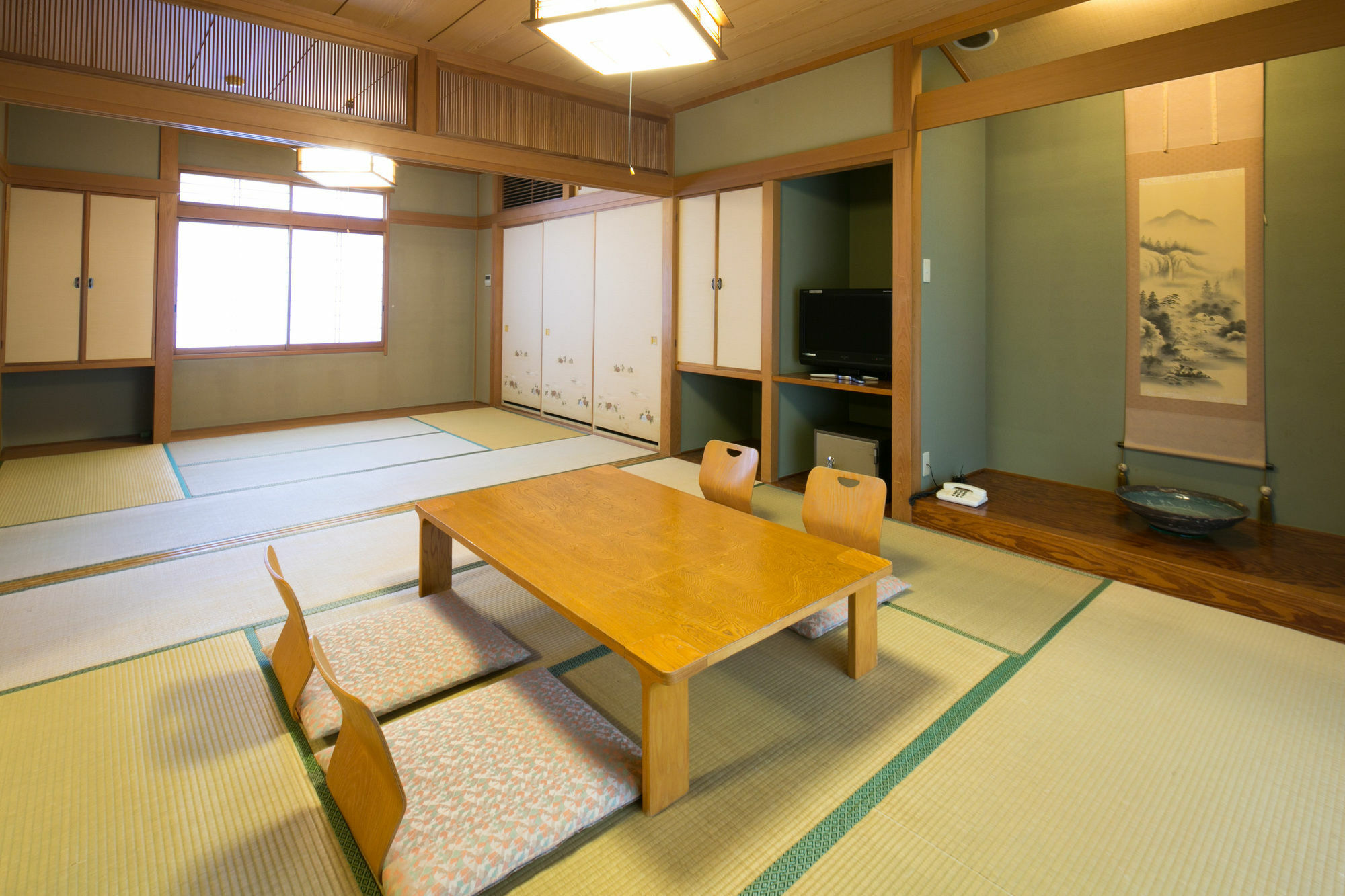 Hotel Yugawara-Onsen Manyoso Exterior foto